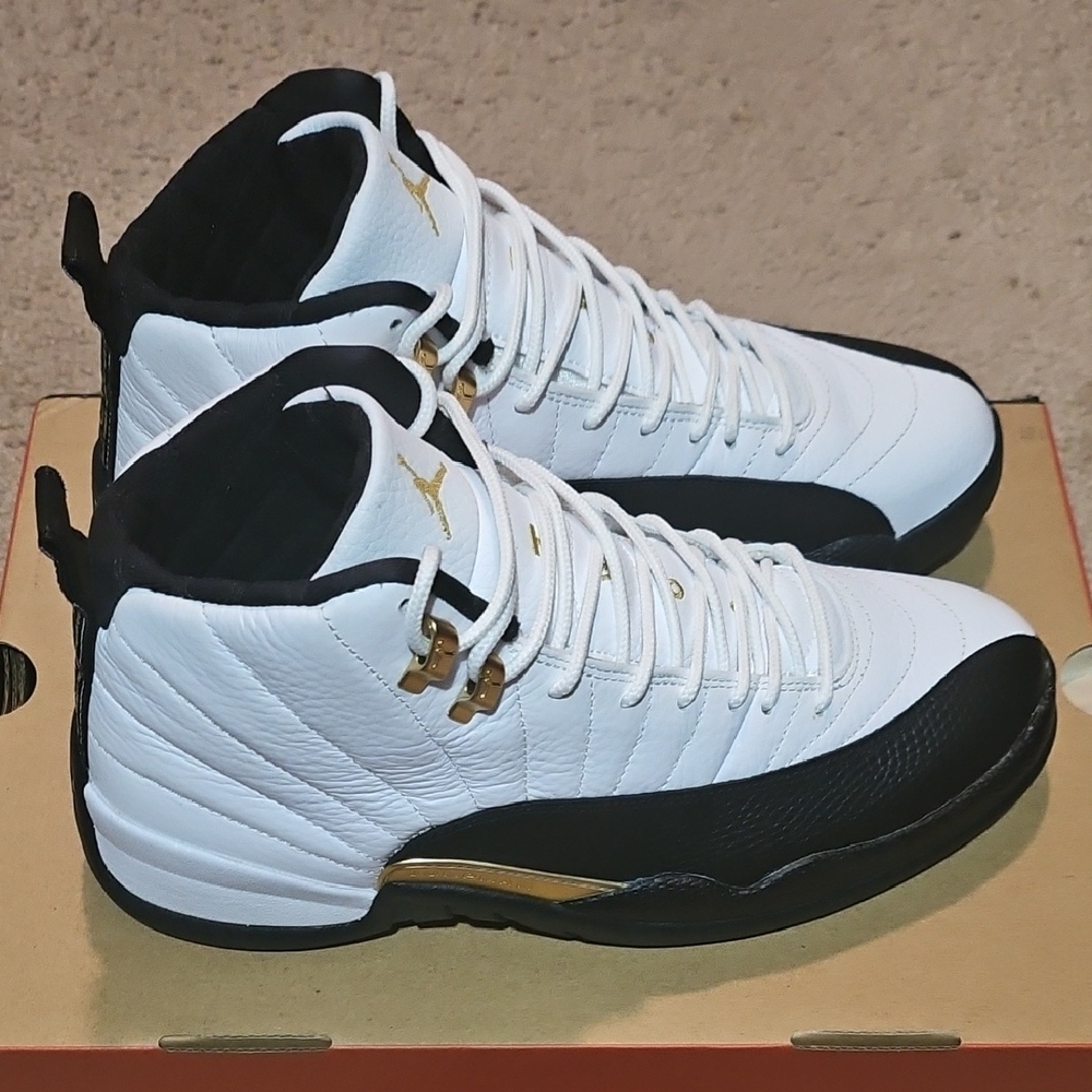 Jordan 12 Royalty